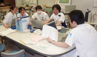 医師紹介イメージ